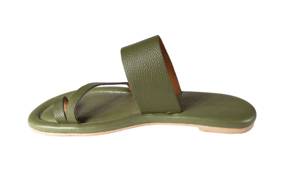 sandalias de piel color verde oliva Cammina